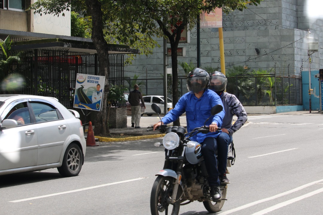 Nuevo casco reglamentario para motos 2021 2025